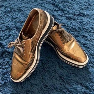 Prada Gold Leather Brogue Oxfords It 38 / US 8